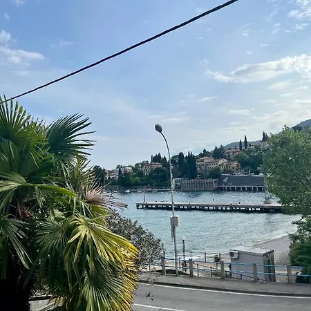 By The Sea Appartement *