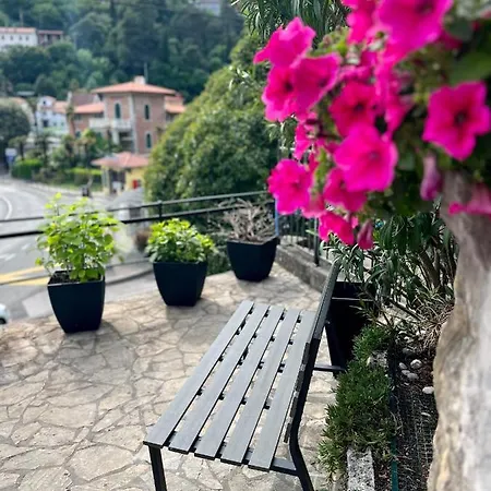 Apartment By The Sea