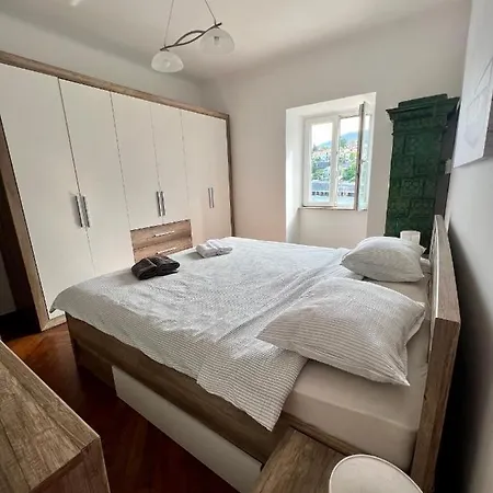 By The Sea Apartment Ika